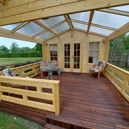 Adu-jaani Kodumajutus Nocleg ze śniadaniem