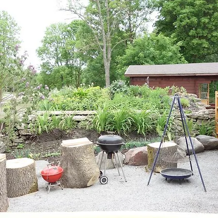 Adu-jaani Kodumajutus