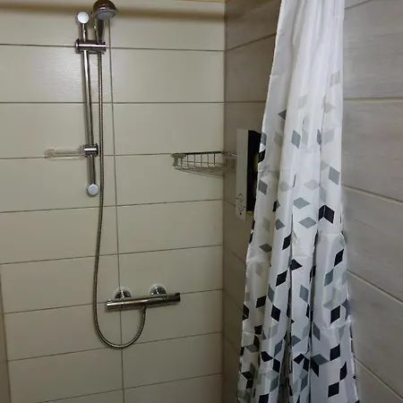 Adu-jaani Kodumajutus Matja