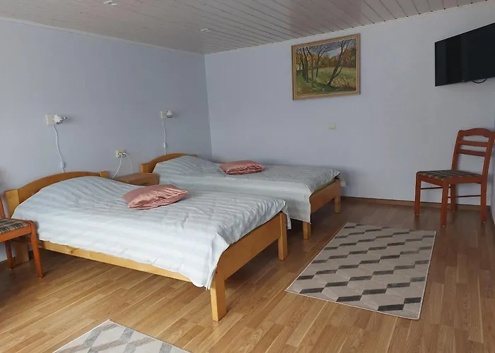 Adu-jaani Kodumajutus Nocleg ze śniadaniem Matja