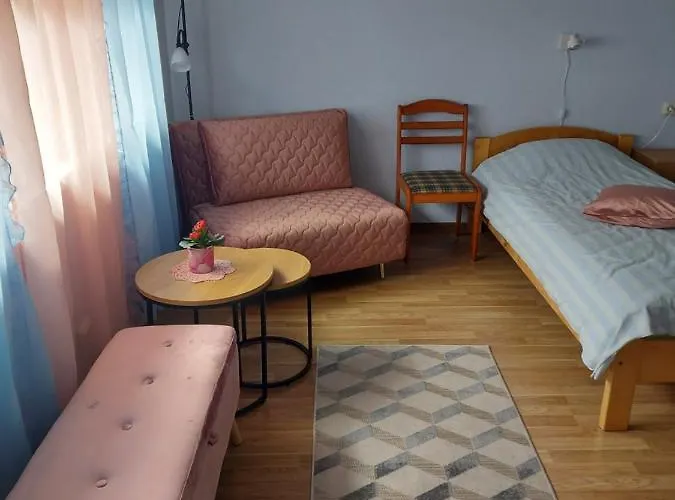 Adu-jaani Kodumajutus