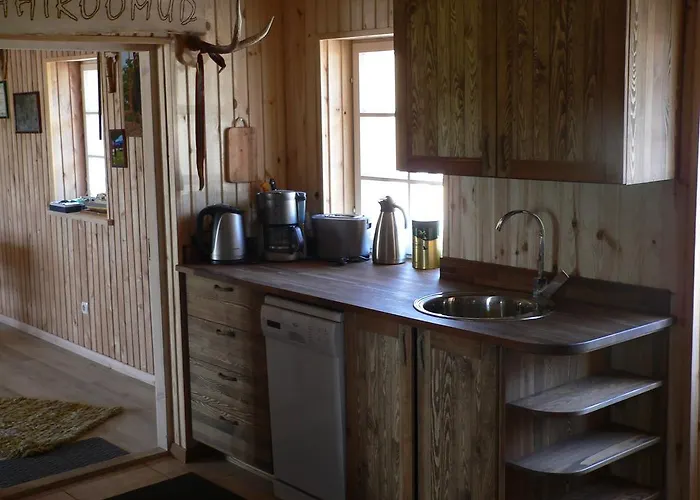 Adu-jaani Kodumajutus