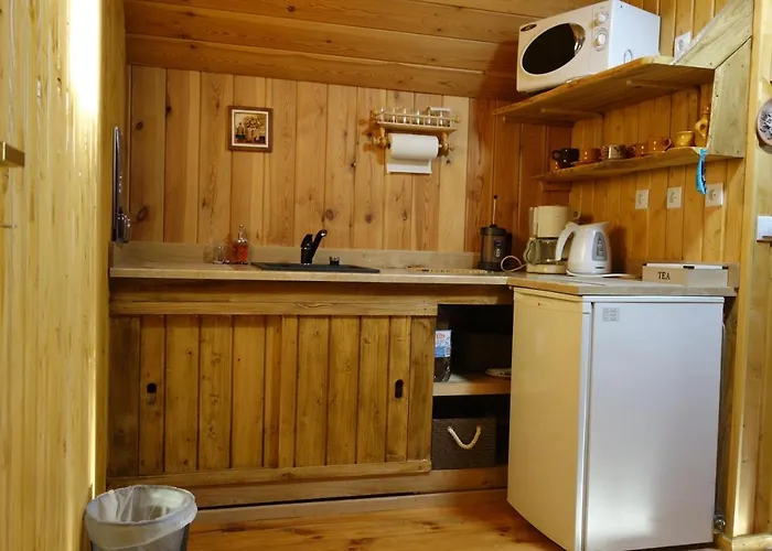 Adu-jaani Kodumajutus 3* Matja